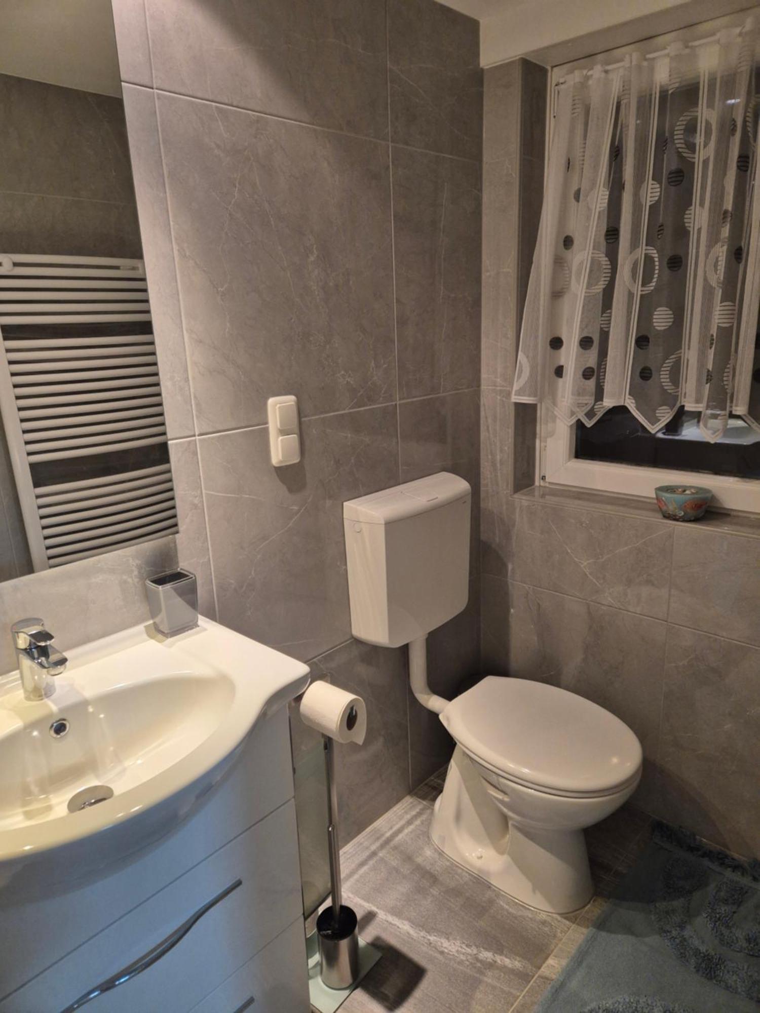 Olgas Ferienwohnung Saarburg Bahnhofstrasse 13 G Buitenkant foto